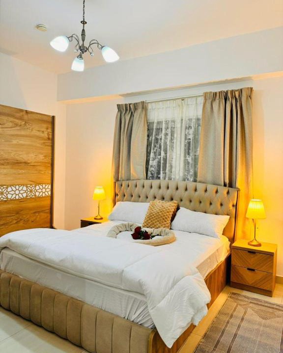 Al Khan Apartment | شقق سهيل برج الهلال