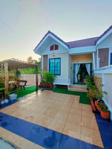 Mukdahan Villa | โฮมสเตย์บ้านญาติมุกดาหาร