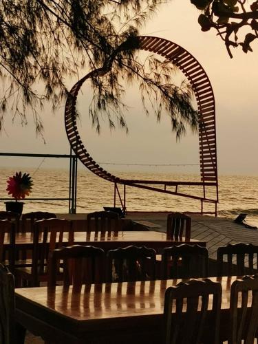 Chaiya House | ไชยาซีวิวโฮมสเตย์ (Chaiya Seaview Homestay)