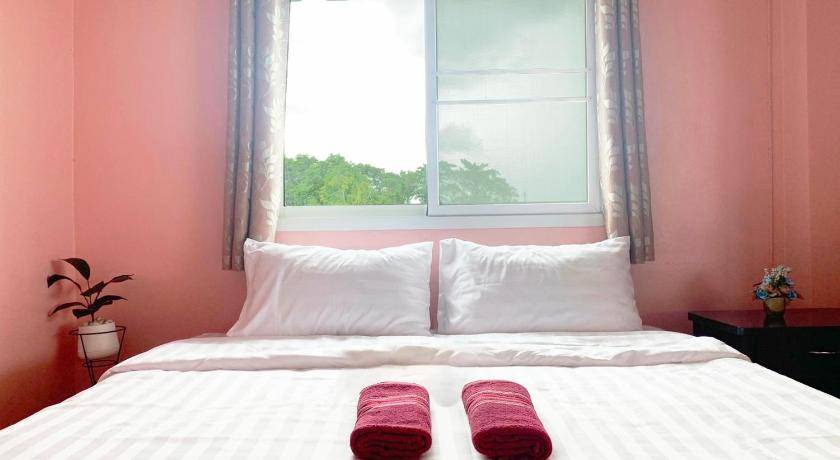 Trat Bed & Breakfast | 16 m² Bed and breakfast ∙ 2 guests