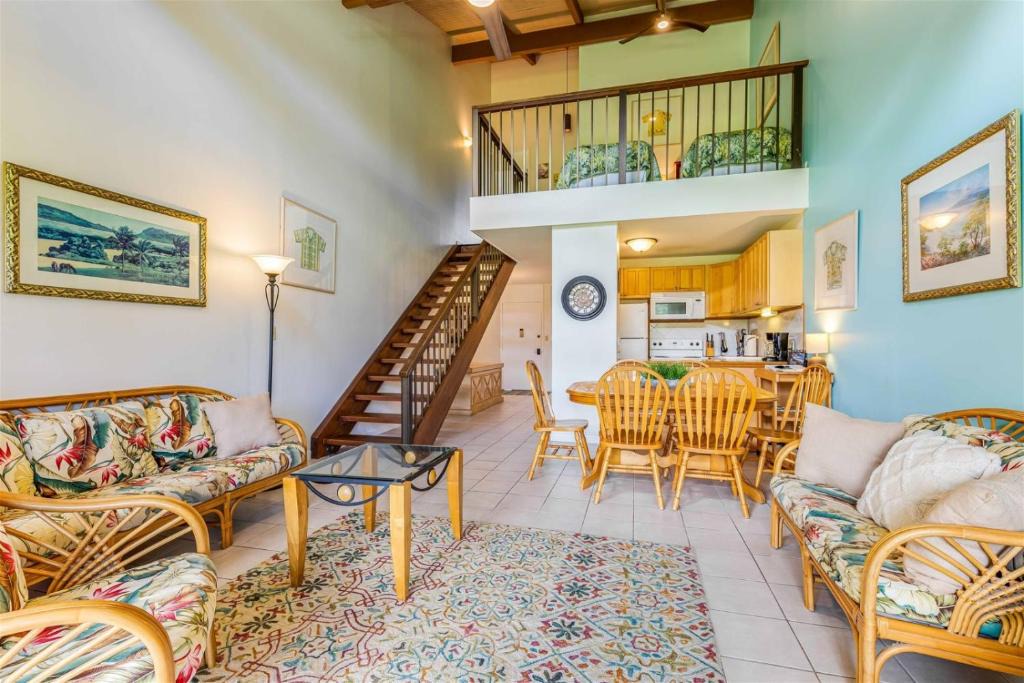 Kahuku House | 160 West