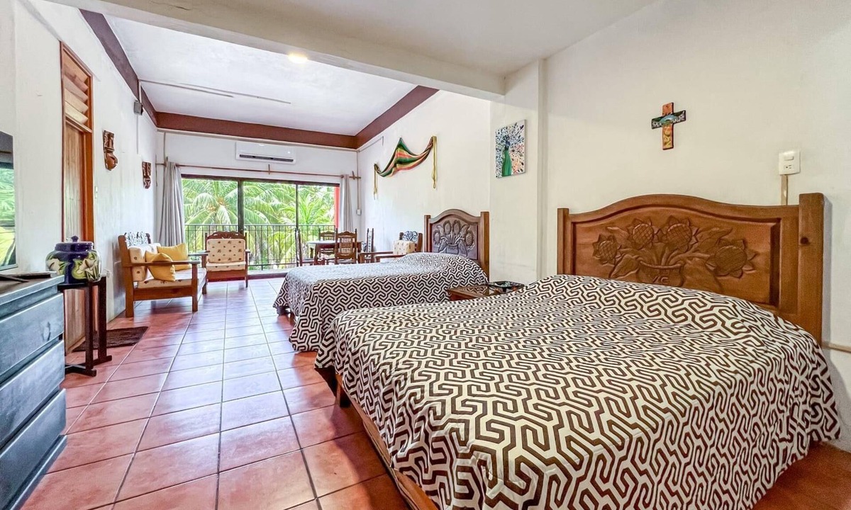 Centro - Supmza 001 Apartment | 2 Separate Charming Beachfront Studios