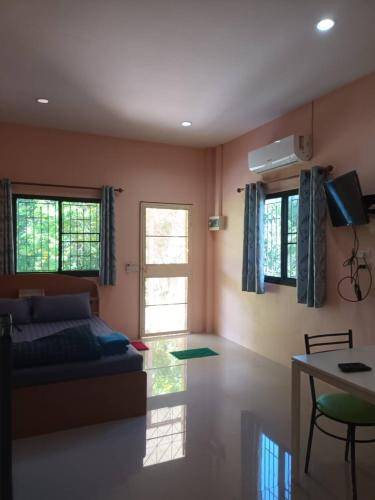 Sai Yok Bed & Breakfast | 20 m² Bed and breakfast ∙ 3 guests
