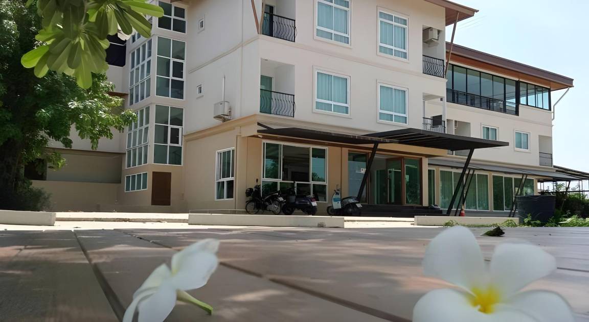 Suphan Buri Resort | 25 m² Resort ∙ 2 guests