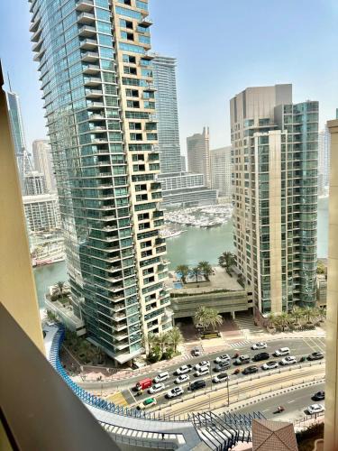 Jumeira 3 Apartment | 2BR Luxury Apartment Marina View