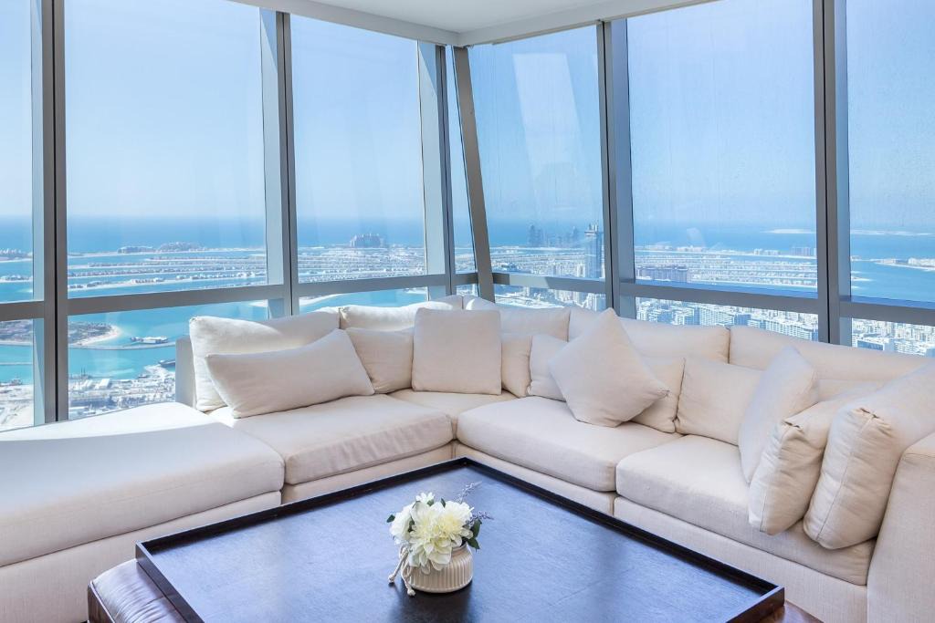 Dubai Apartment | 2BR with Breathtaking Sea View in Ocean Heights by Deluxe Holiday Homes