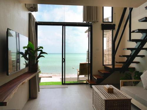 Na Thon House | 2P Baan Makham #2 - Beachfront & Sunset Cottage