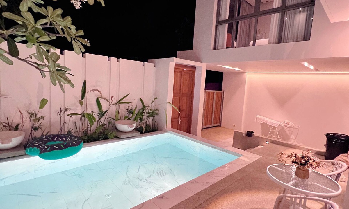 Bang Tao House | 4-bedroom house in cool Tambon Choeng Thale with AC, WiFi