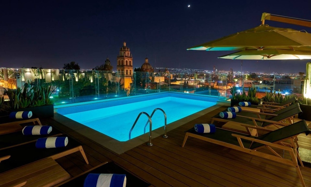 Centro Historico Hotel | 4 Spacious Units Steps From Yucatán Adventures | Rooftop Pool Onsite