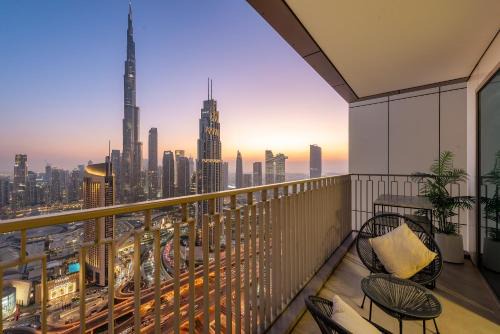 Za'abeel 2 Apartment | 4BR with Spacious Balcony & Stunning Burj Khalifa Views