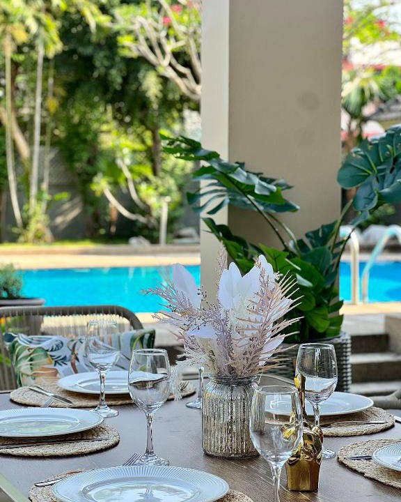 Phra Khanong Villa | 5BR Villa with Private Pool Sukhumvit 10mins BTS