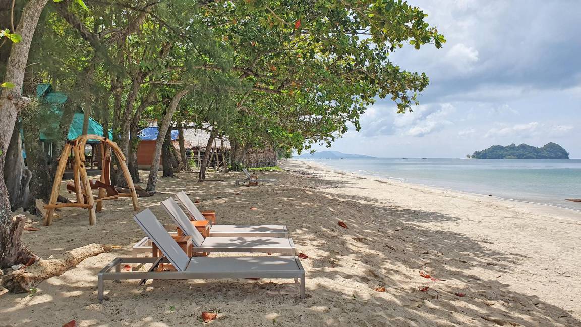 Nuea Khlong Resort | 90 m² Resort ∙ 4 guests