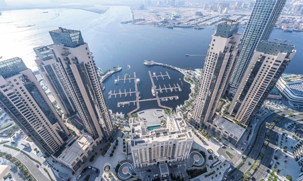 Dubai Apartment | Airy 5-Bedrooms Apartment at Harbour views with stunning scenery of Dubai Creek!