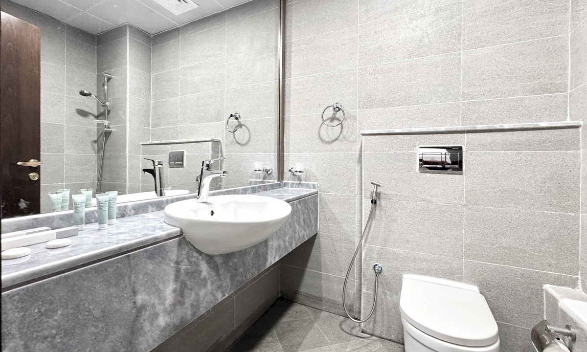Dubai Apartment | Al Manara Premium Deluxe Studio