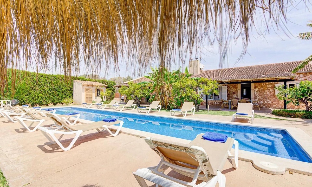 Sant Llorenc des Cardassar Apartment | Apartment 'Can Amer Ref 256' with Private Pool, Wi-Fi and Air Conditioning
