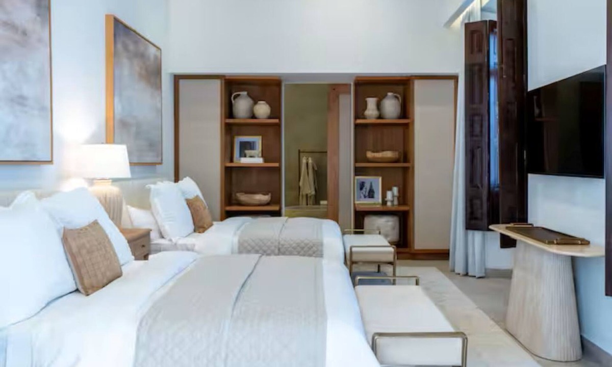 Zona Centro Apartment | Aurora Suite | Spacious with 2 Queen Beds + Pool