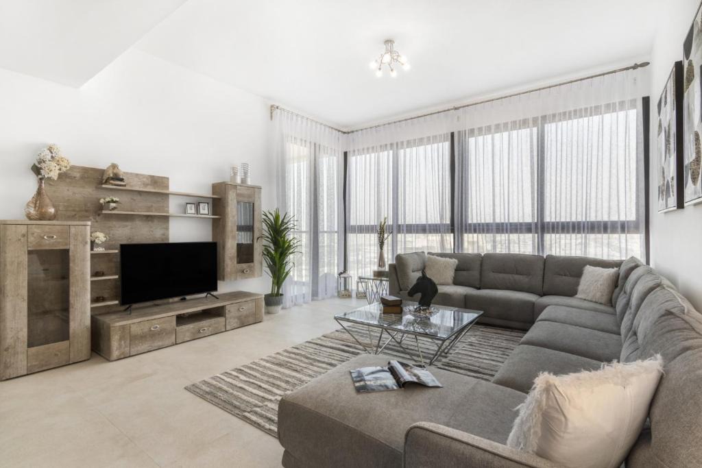 Al Barsha 1 Apartment | Baytik - Lovely 2BR apartment Al Barsha Dubai