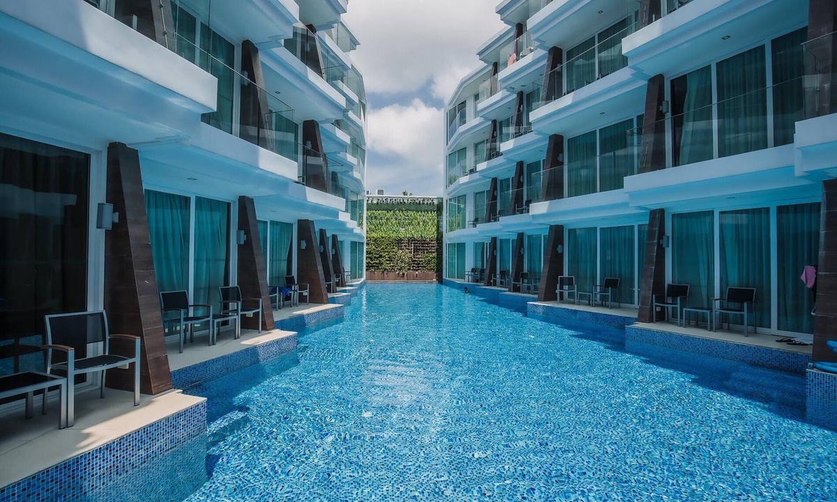 Rawai Condo | Beachfront A403 Seaview Studio