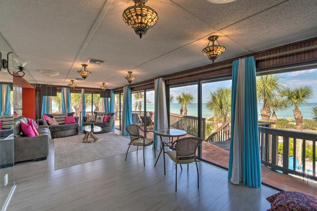 Englewood House | Beachfront Home on Gulf of Mexico w/Indoor Pool