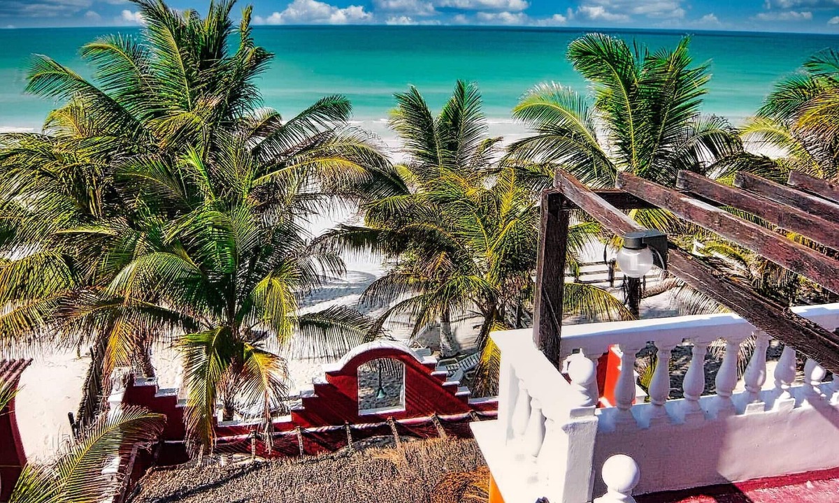 El Cuyo House | Beachfront Palapa In El Cuyo, Best Views