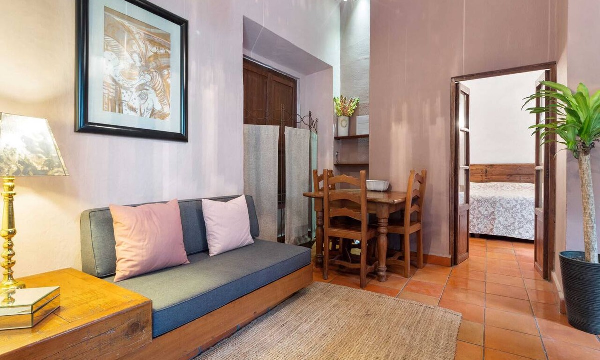 La Cruz Apartment | Beautiful suite in the Historic District WiFi Desk