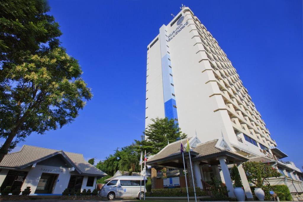 Khao Takiab Apartment | Blue Wave by Paradise Properties