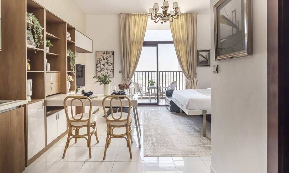Discovery Gardens Apartment | Bright & Modern Studio in Al Furjan - Near Metro!
