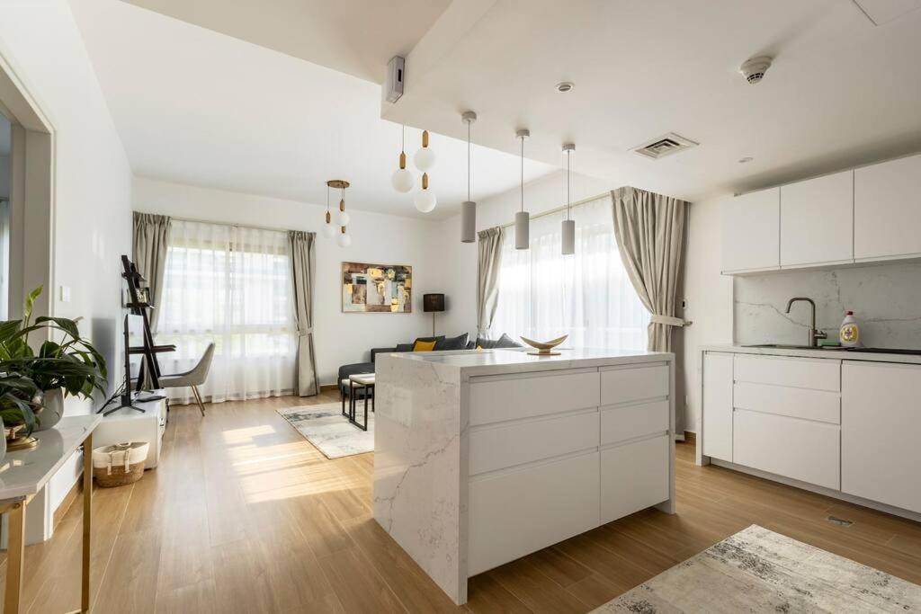 The Greens Apartment | Bright & Relaxing 1BR Apartment