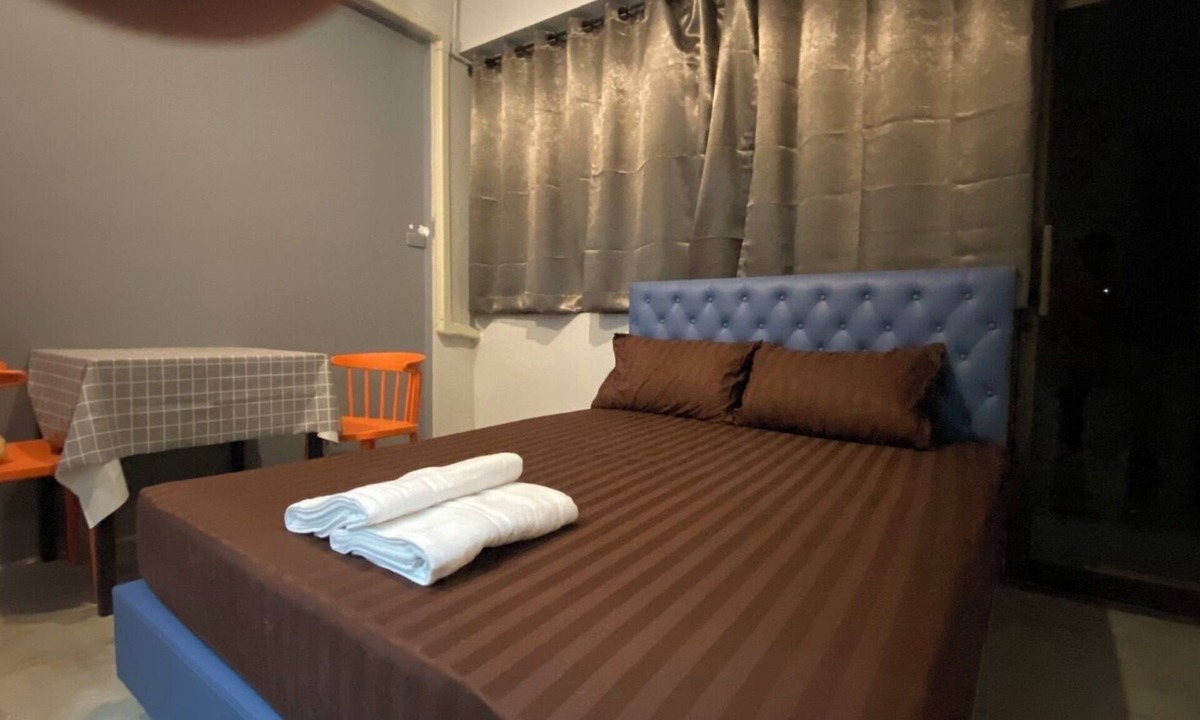 Samphanthawong Hostel | Capricorn Hostel