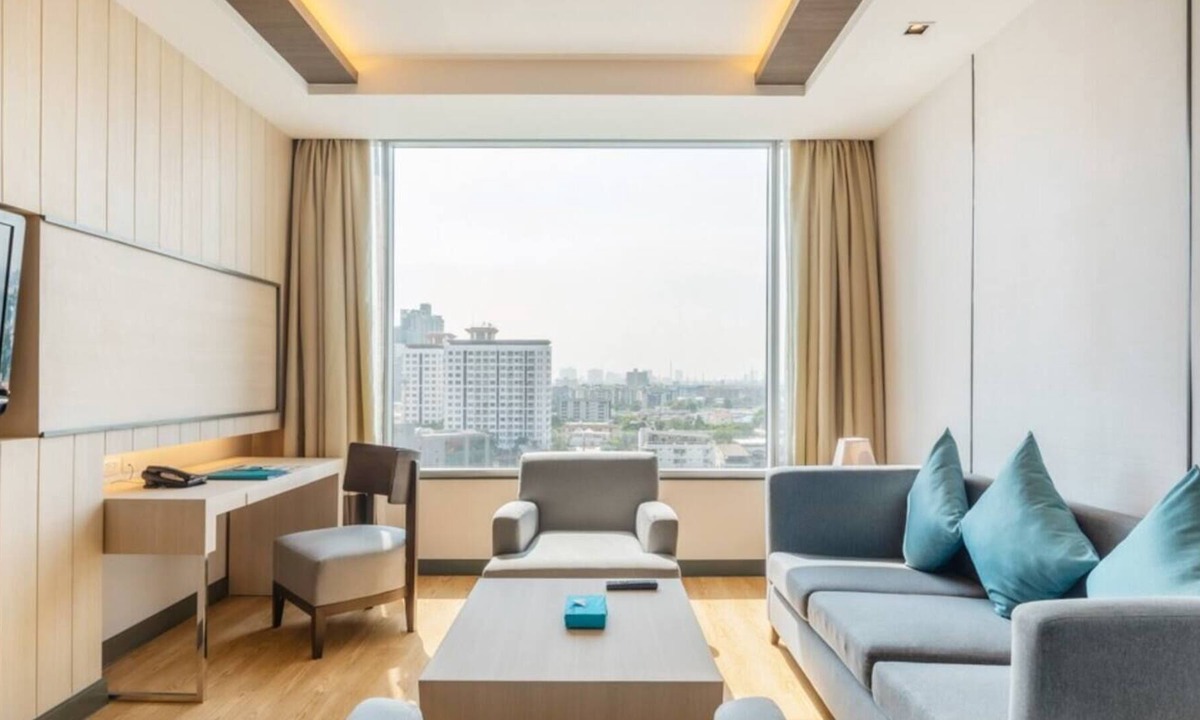 Phra Khanong Nuea Apartment | Charming Sky Bay Suite near BTS Phrakanong 简约迷人房近轻轨站 U2