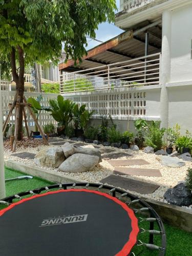 Sena Nikhom Apartment | Cheap house 7min next to BTS Kasetsart , 5 bedroom