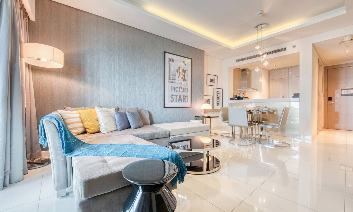 Business Bay Apartment | Cool Dubai Apt next Burj Khalifa & Design District