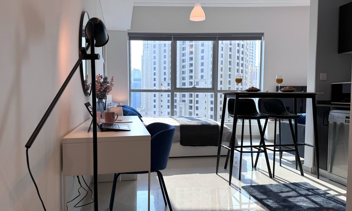 Al Sufouh 2 Apartment | Cozy Newly Furnished Studio in Center of Vibrant Dubai Marina