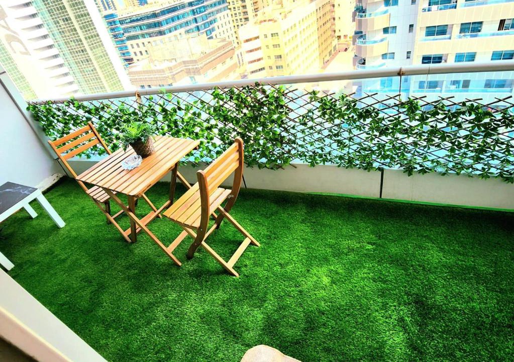 Dubai Marina Apartment | Diamond Marina inn, Offers Spacious Apartment 5 min Walk To JBR Beach And METRO