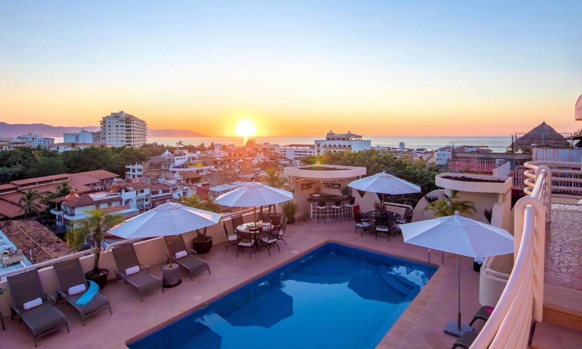 Proyecto escola Villa | Discover this Mexican gem just a few blocks to the beach ,old town