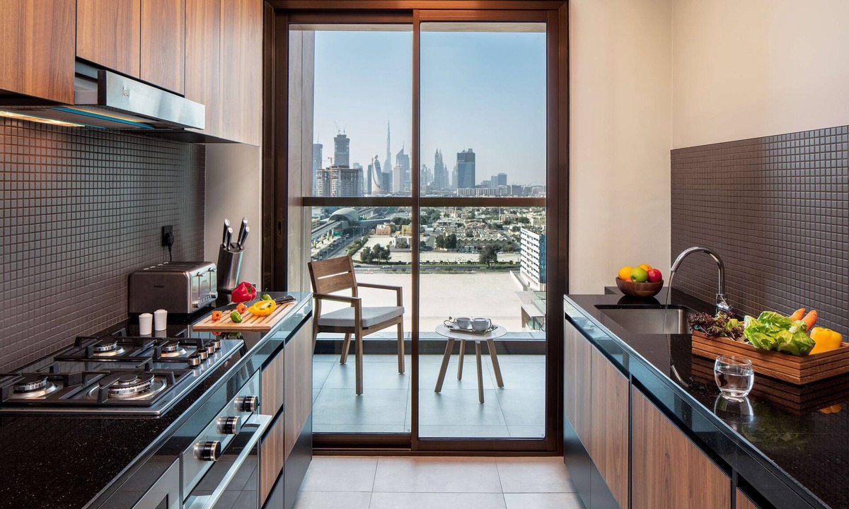 Al Mankhool Hotel | DoubleTree by Hilton Dubai M Square Hotel & Residences