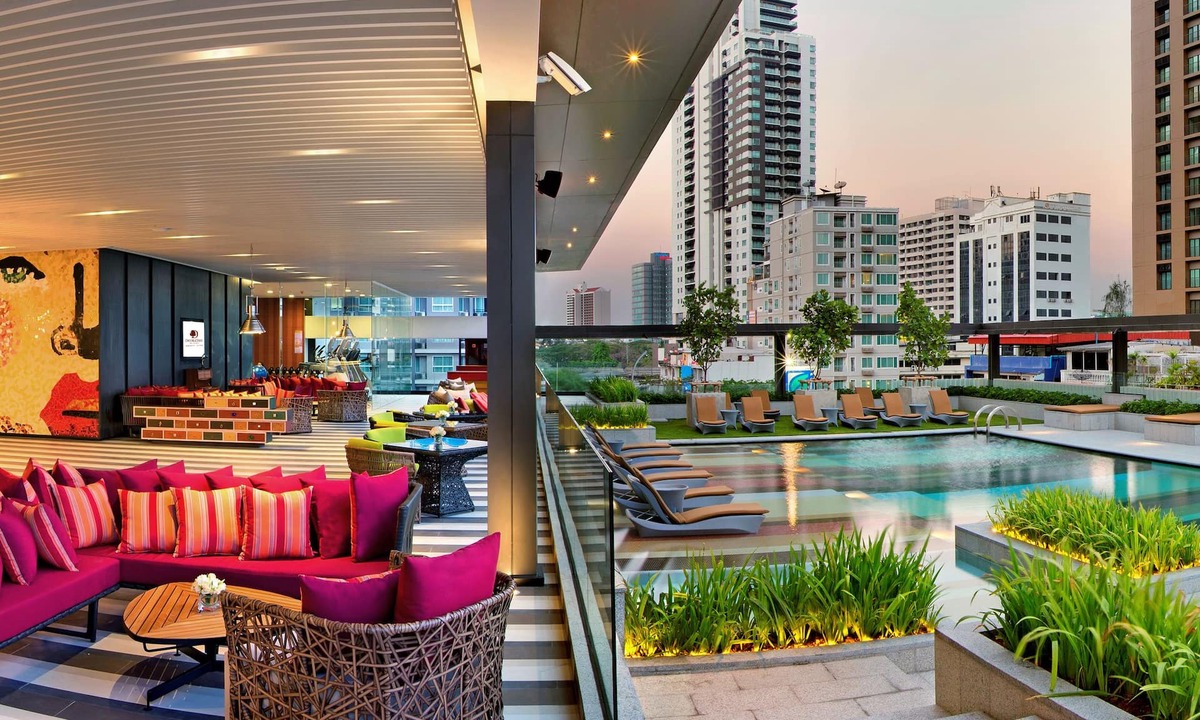 Khlong Tan Hotel | DoubleTree by Hilton Sukhumvit Bangkok