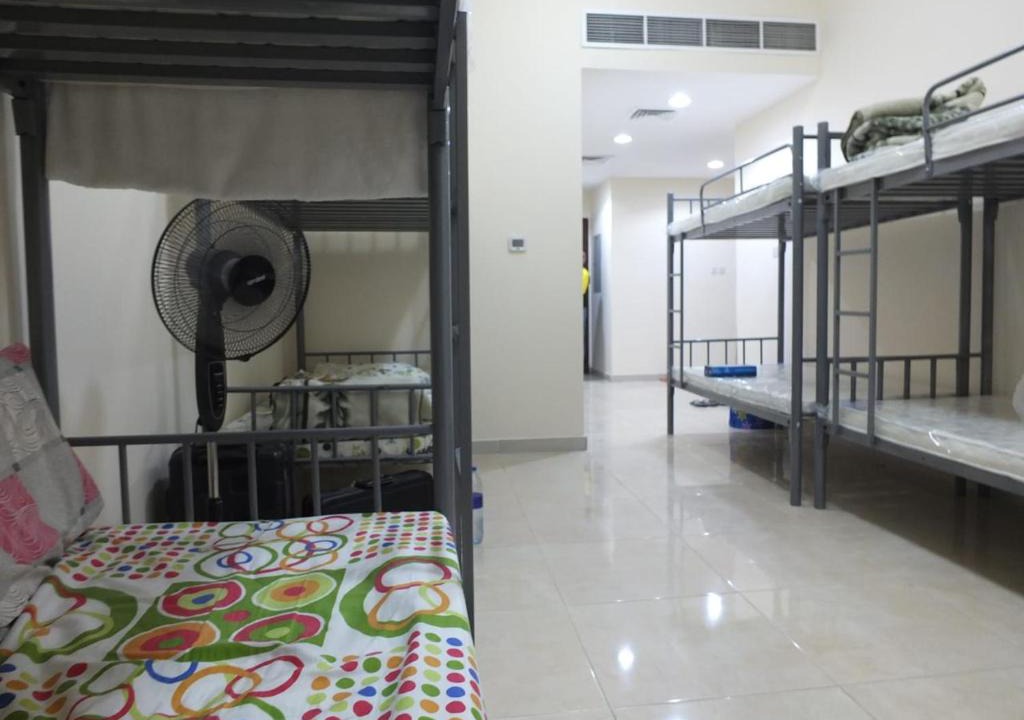 Deira Hostel | DUBEDZ