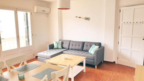 Cala Marcal Apartment | Edificio Loremar