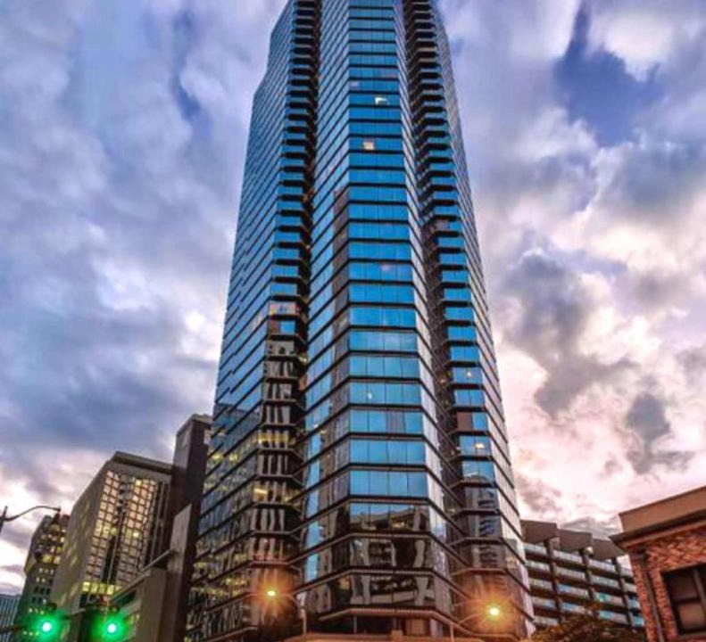 Downtown Honolulu Apartment | Executive Center Hotel Honolulu