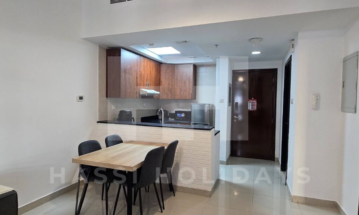 Jumeirah Lake Towers Condo | Experience Luxury at Dubai Marina