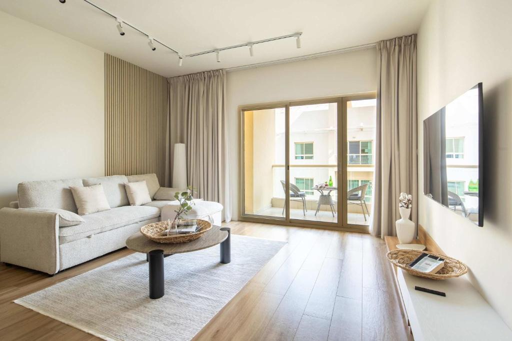 The Greens Apartment | Frank Porter - Al Dhafrah 2
