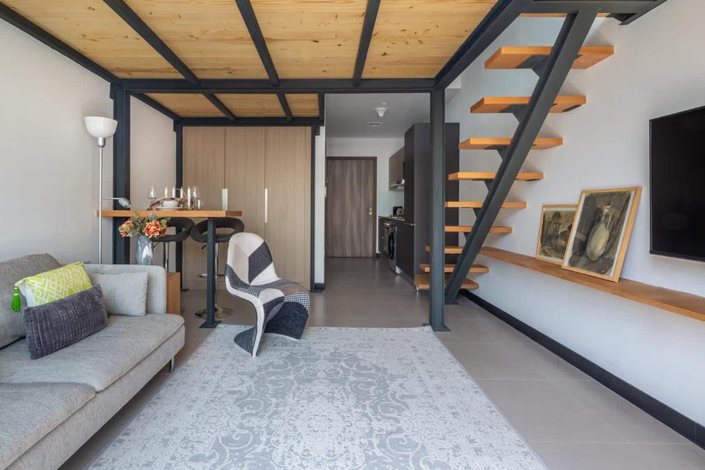 Jumeirah Village Apartment | Frank Porter - Aria by Grovy