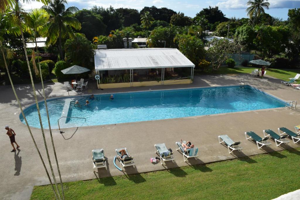 Sunset Crest Apartment | Goldenview