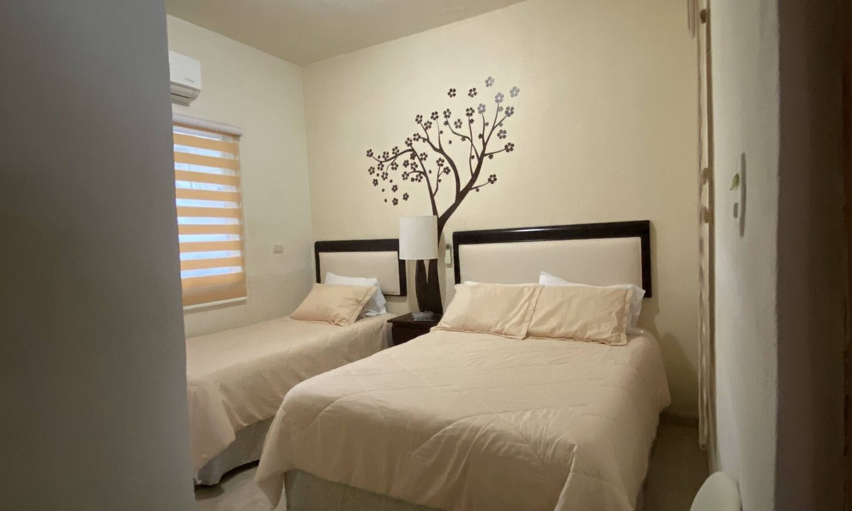 Montecarlo House | Gran casa con Alberca