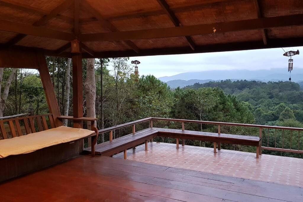 Mae Chan Villa | Greenleas, Cottage, Swimming Pool and Log Fire
