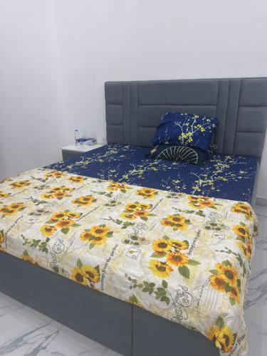 Ajman House | Homestay Cozy bedroom with private attached washroom in ajman villa