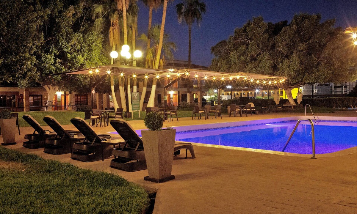 Civic Center Hotel | Hotel Colonial Mexicali