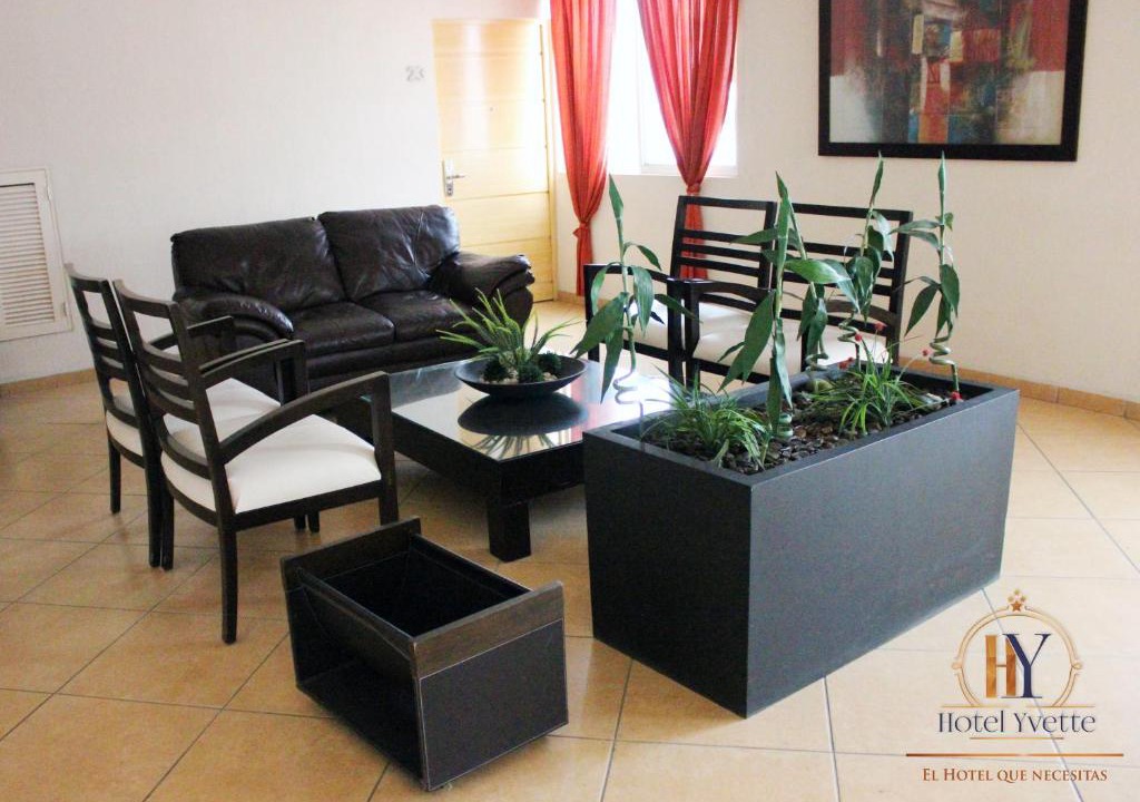 Leon Hotel | Hotel Yvette