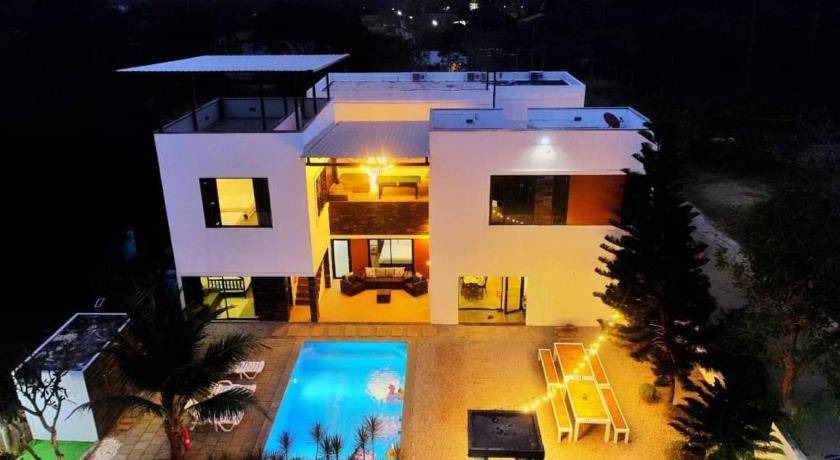 Wang Pong House | House ∙ 1 bedroom ∙ 13 guests